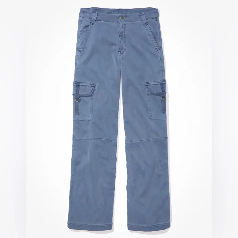 American Eagle | Stretch High-Waisted Cargo Baggy Wide-Leg Pant | Size 8 Short - Picture 4 of 12